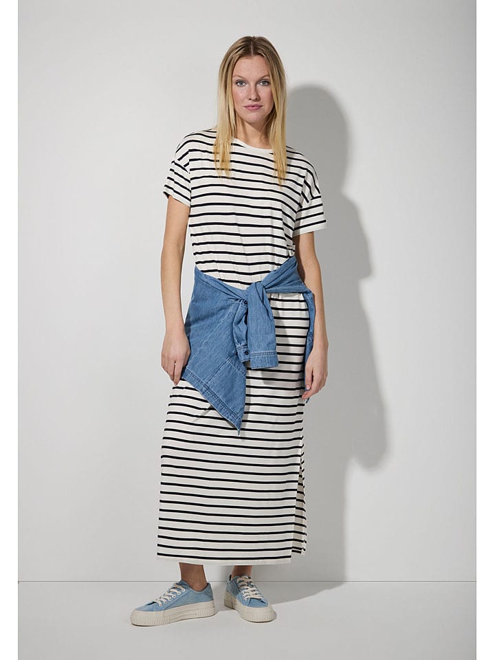 Kleid in Weiß/ Schwarz