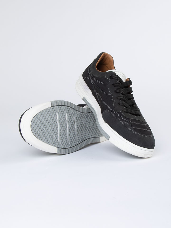 Skórzane sneakersy w kolorze czarnym