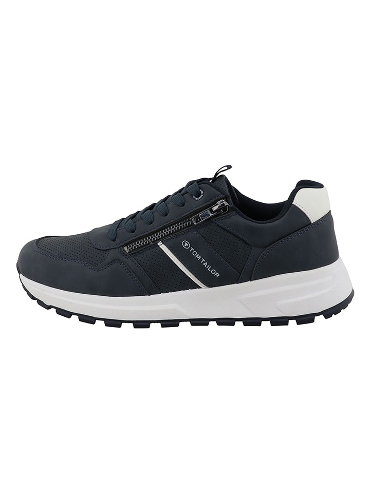 Sneakersy w kolorze granatowym