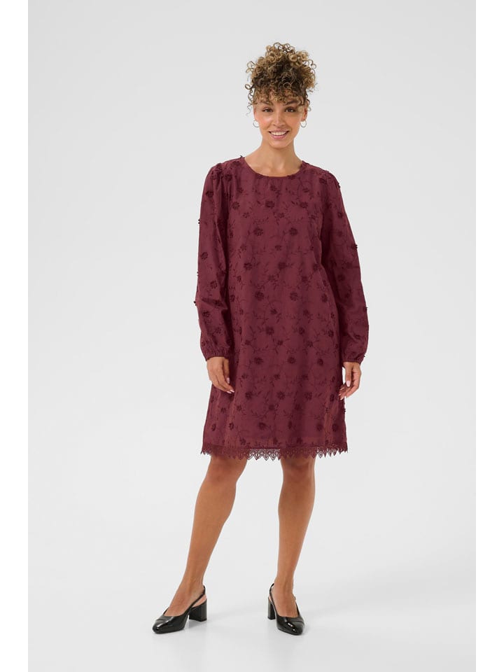 Kleid in Bordeaux