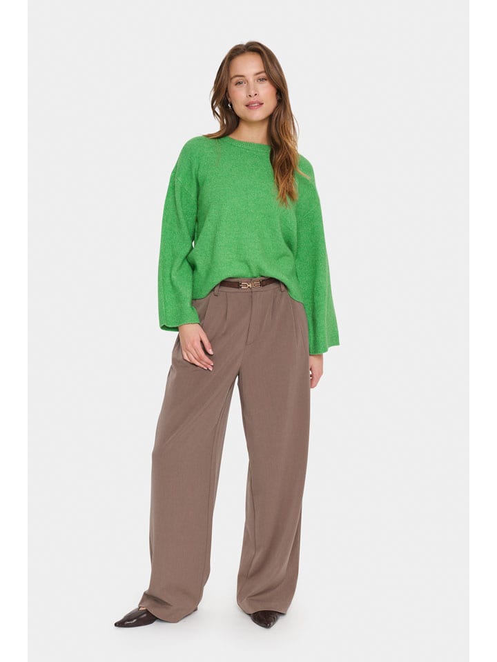Sweter w kolorze zielonym
