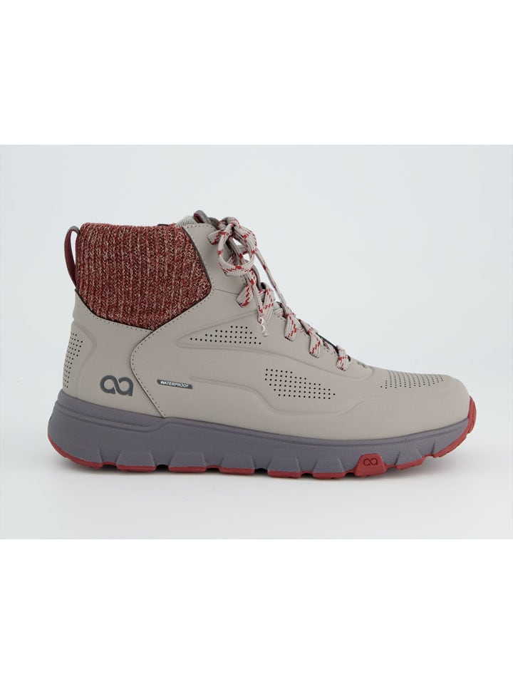 Boots in Grau