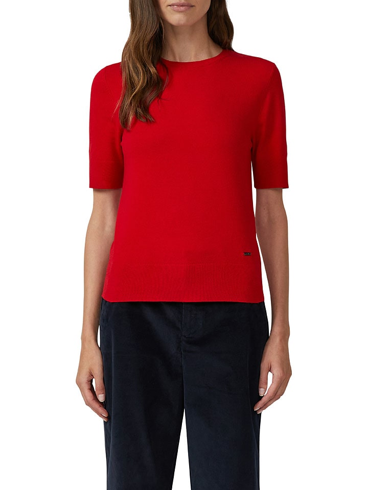 Sweter w kolorze czerwonym