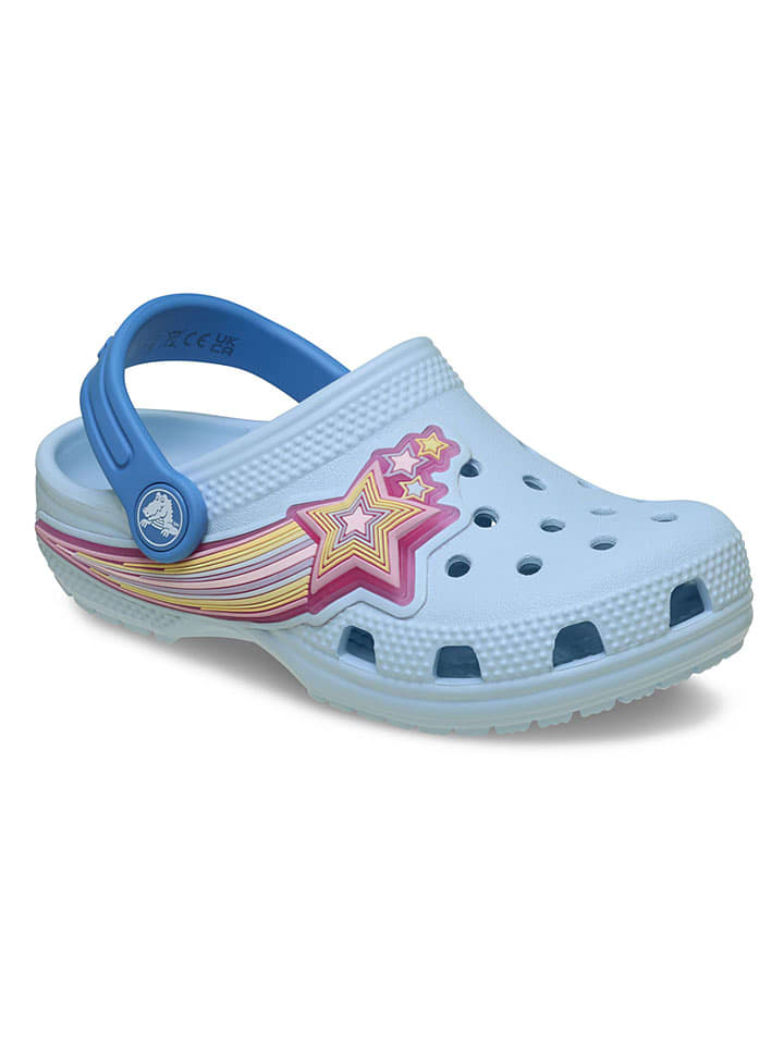 Crocs in Hellblau