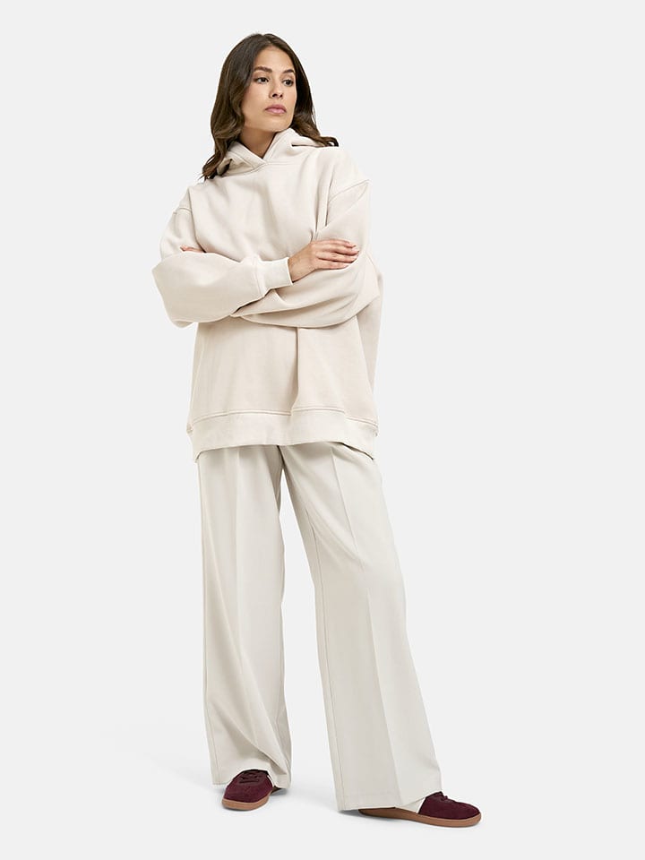 Hoodie in Creme