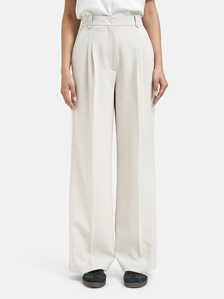 Marlenehose in Creme