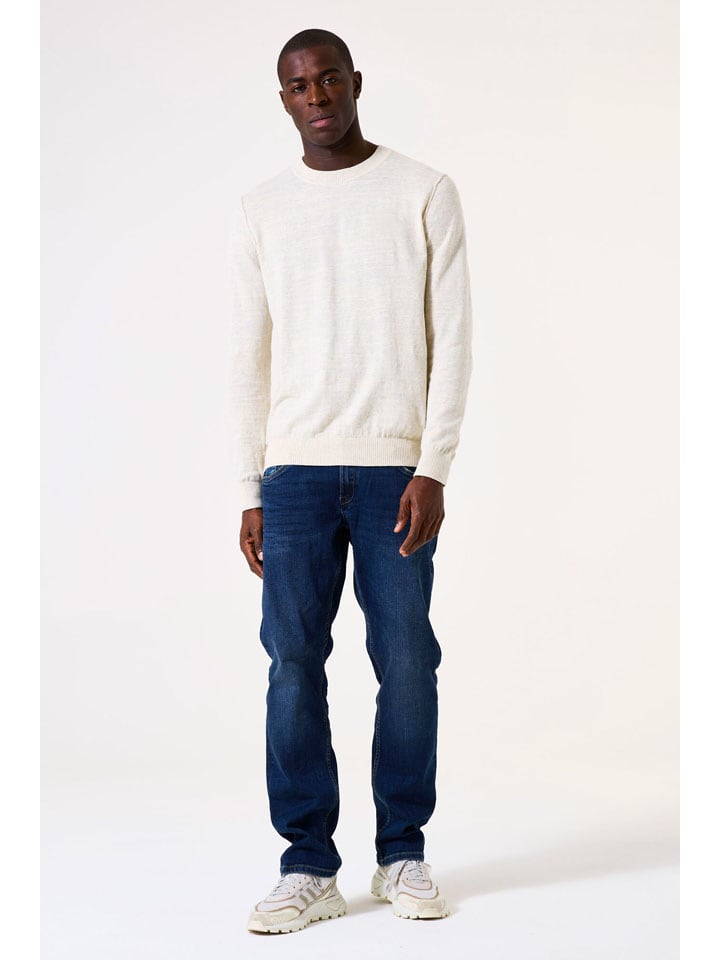 Sweter w kolorze kremowym