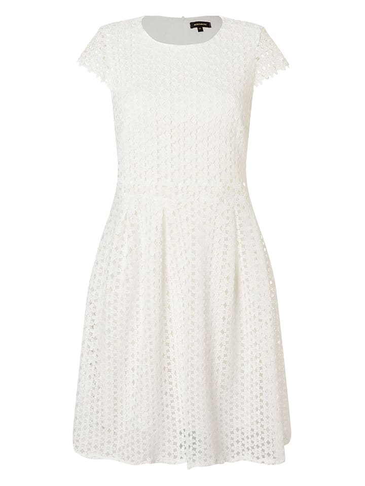Kleid in Creme