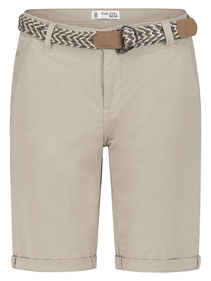Shorts in Beige