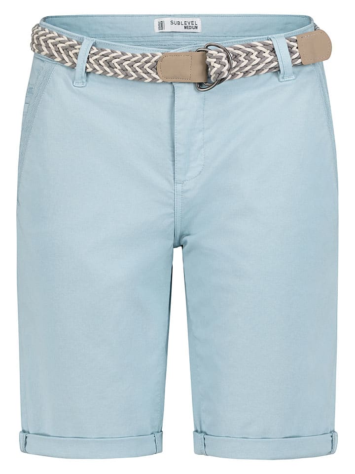Shorts in Hellblau