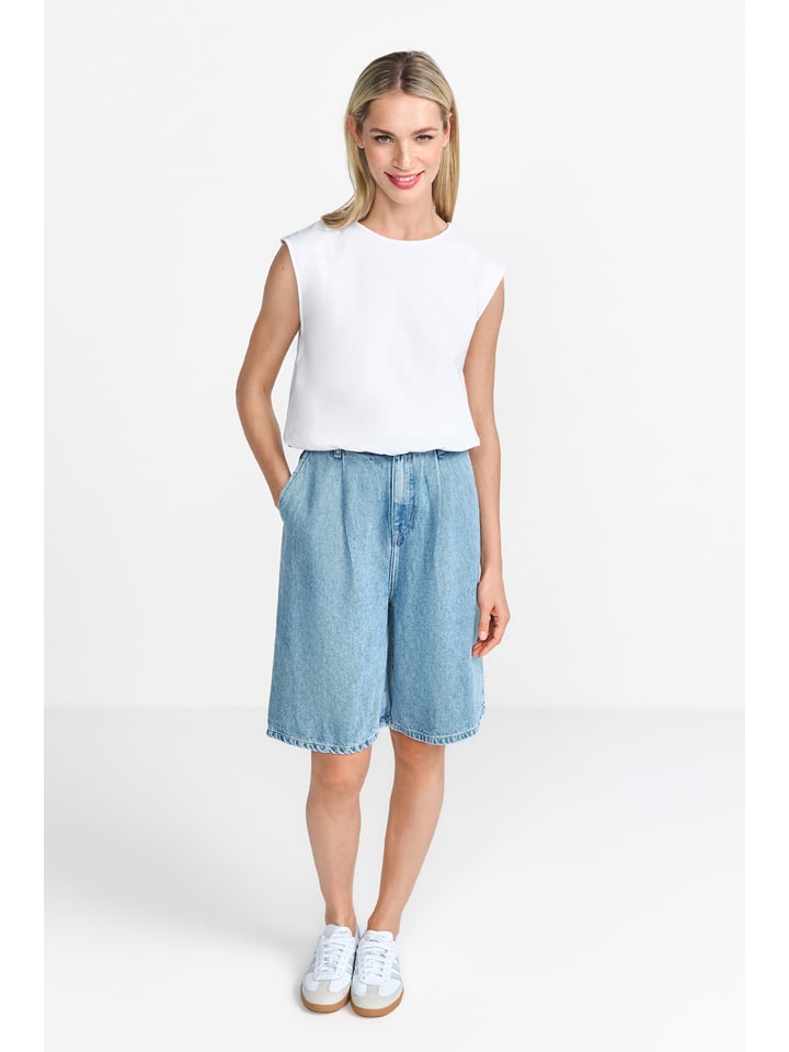 Jeans-Bermudas in Hellblau