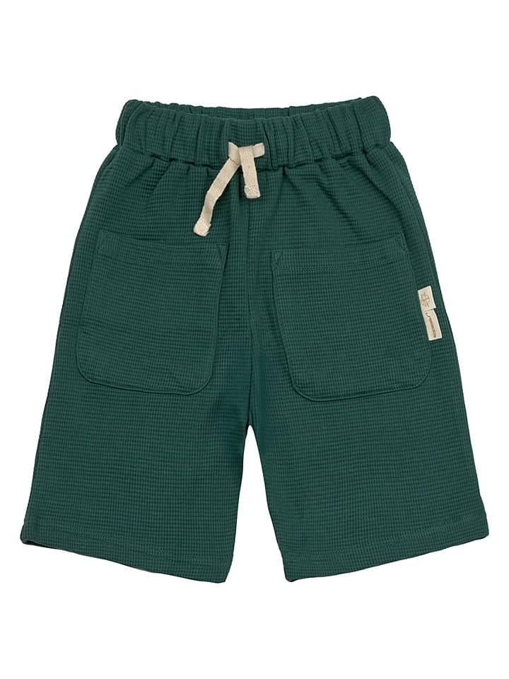 Shorts in Grün