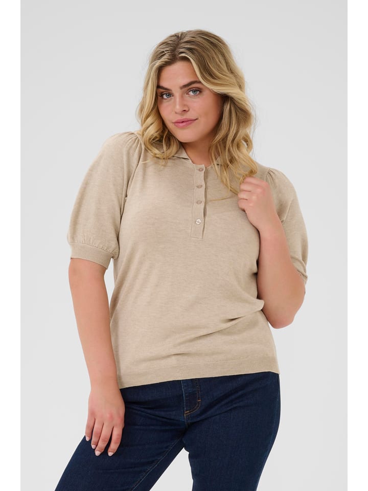 Sweter w kolorze beżowym