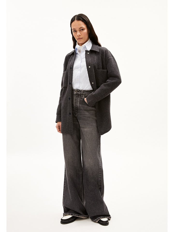 Hemdjacke "Almaraa" in Schwarz
