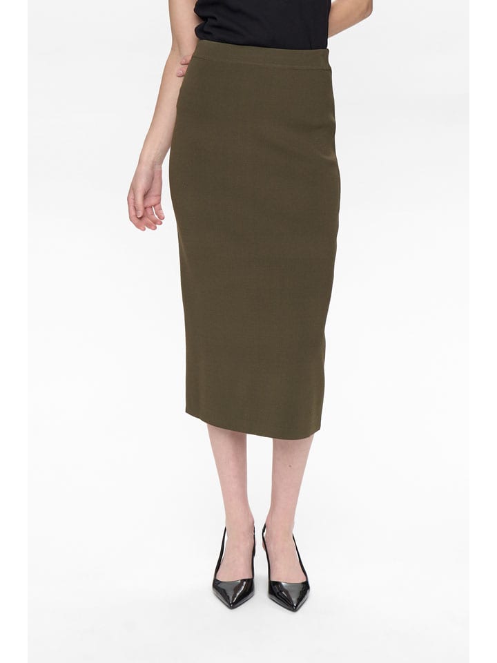 Rock in Khaki