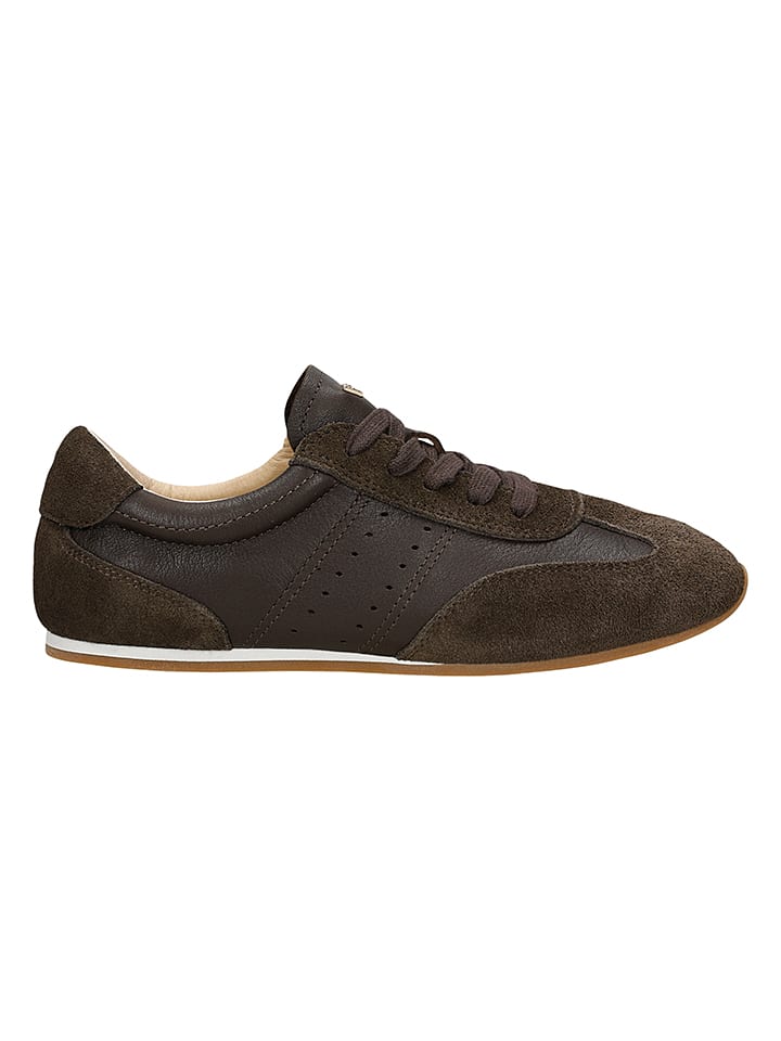 Sneakers bruin