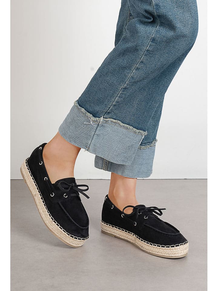Espadryle w kolorze czarnym
