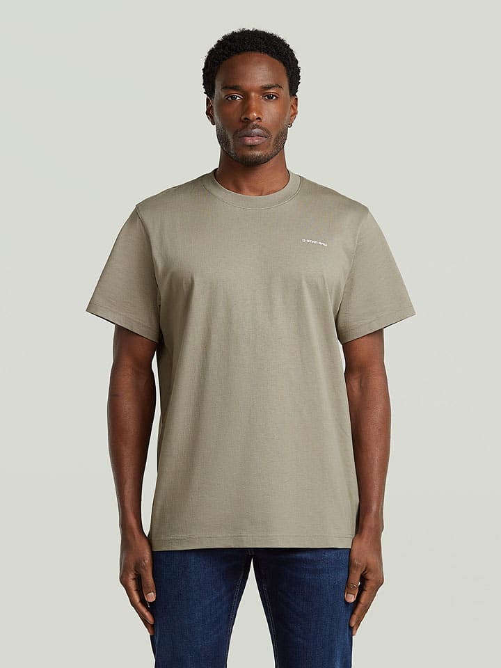 Shirt in Oliv