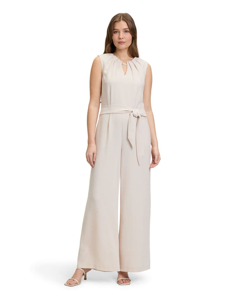 Jumpsuit in Creme
