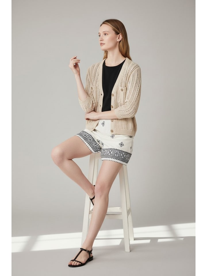 Cardigan in Beige
