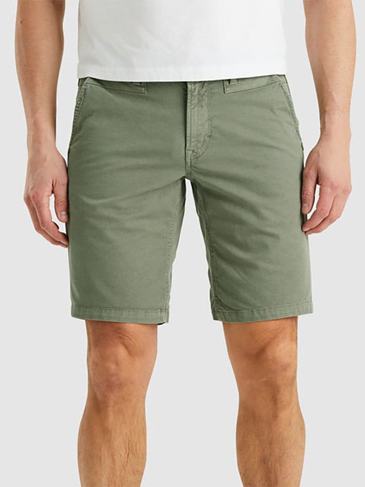 Shorts in Grün
