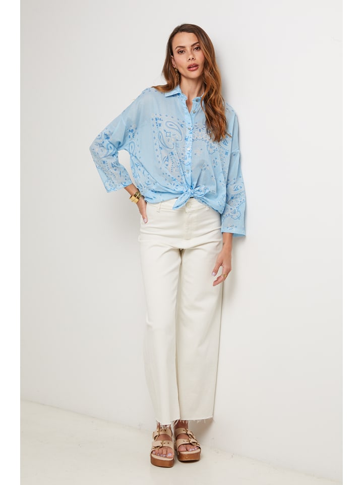 Blouse lichtblauw