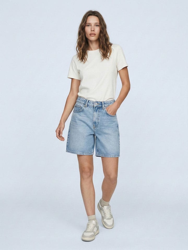 Jeans-Bermuda "Lizzie" in Hellblau