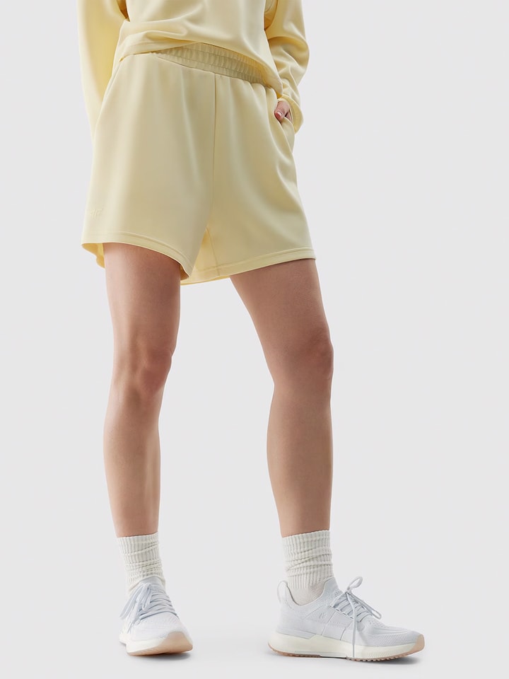 Sweatshorts in Gelb
