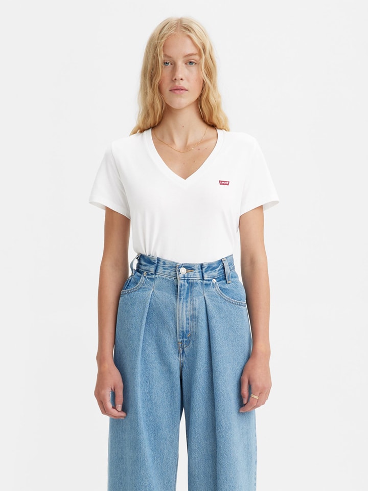 Shirt wit