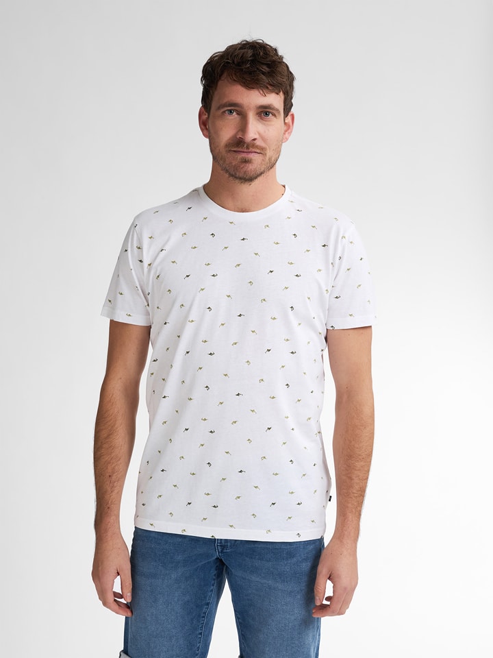 Shirt wit