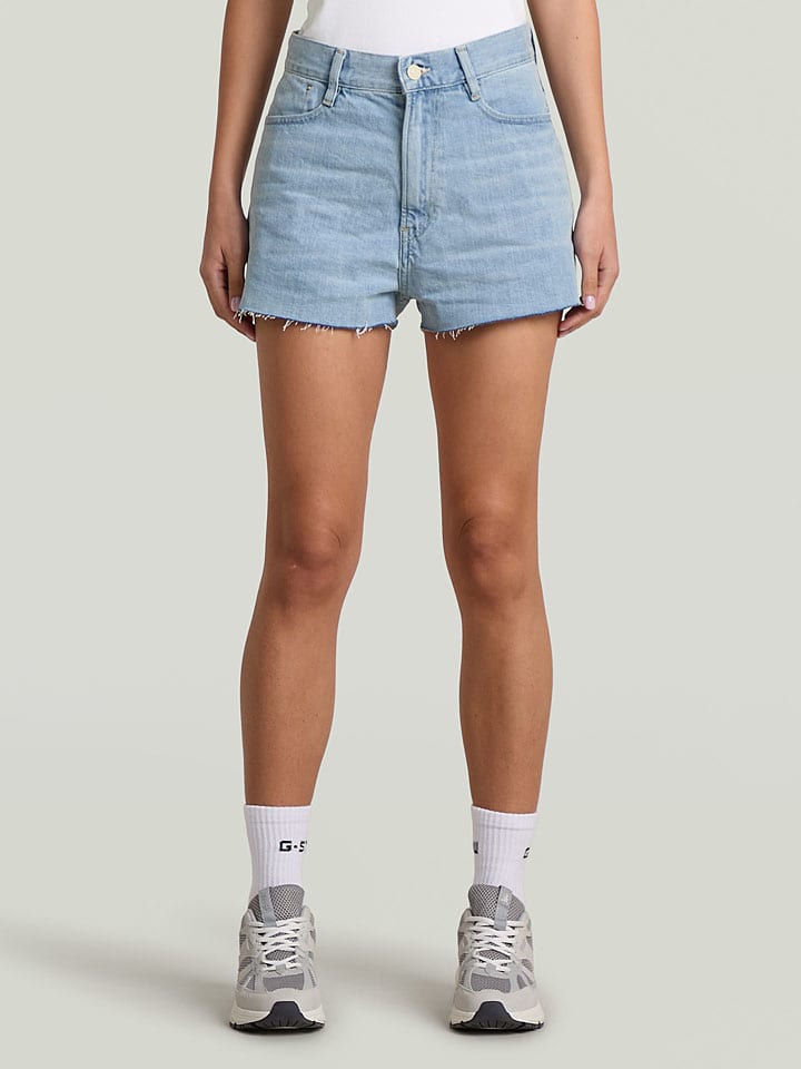 Jeans-Shorts in Hellblau