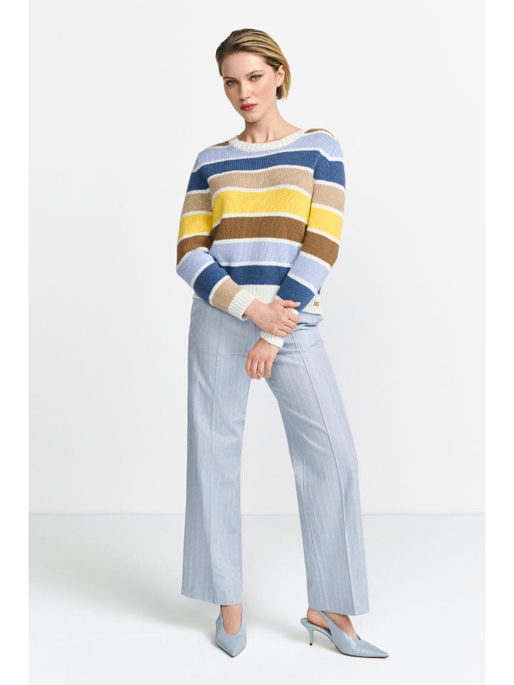 Sweter ze wzorem