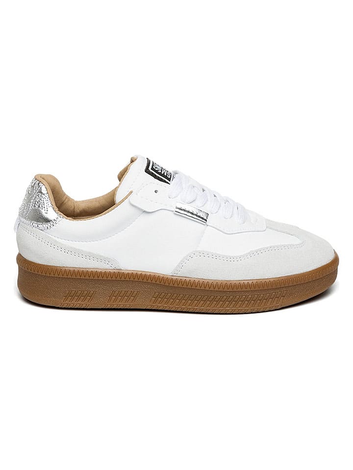 Skórzane sneakersy w kolorze srebrno-białym