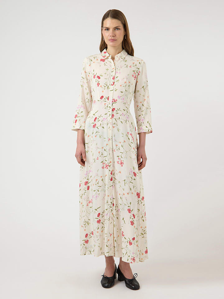 Kleid in Creme