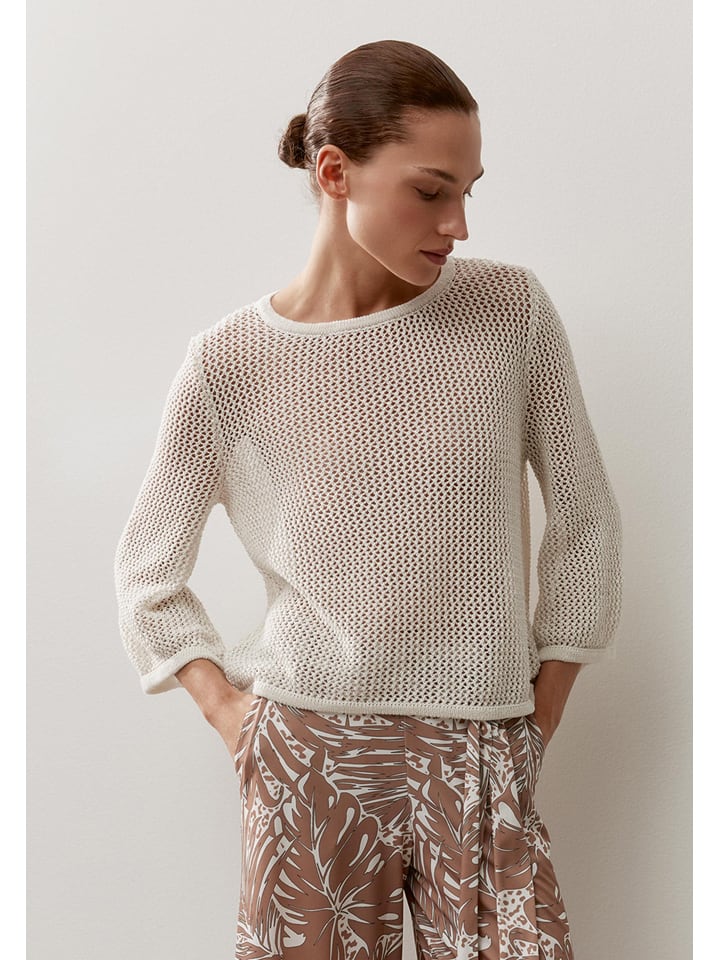 Sweter w kolorze kremowym