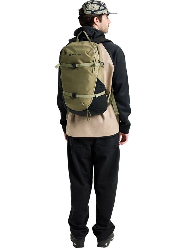 Plecak turystyczny "Day Hiker 30L" w kolorze khaki