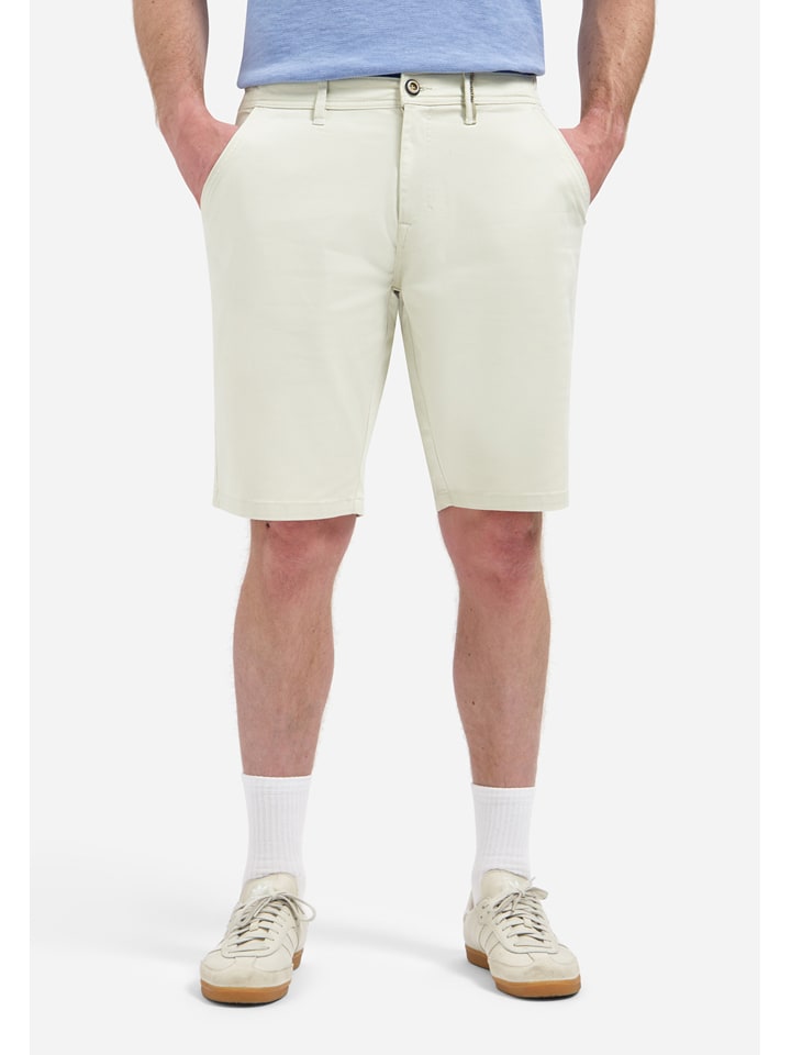 Shorts in Creme