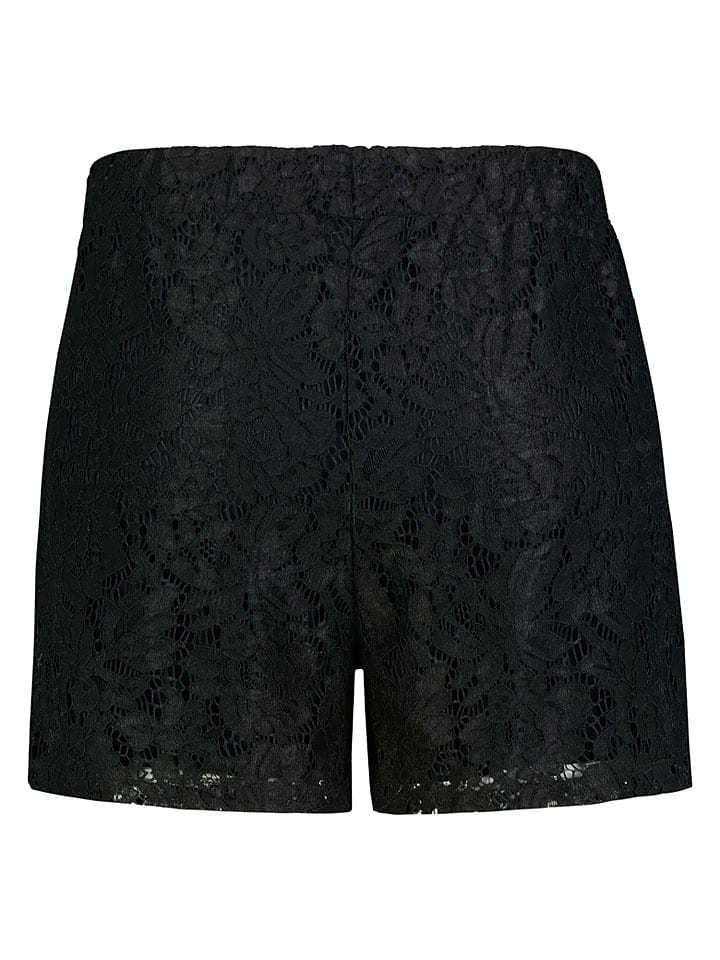 Shorts in Schwarz