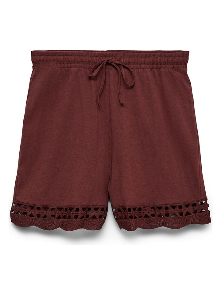Shorts in Bordeaux