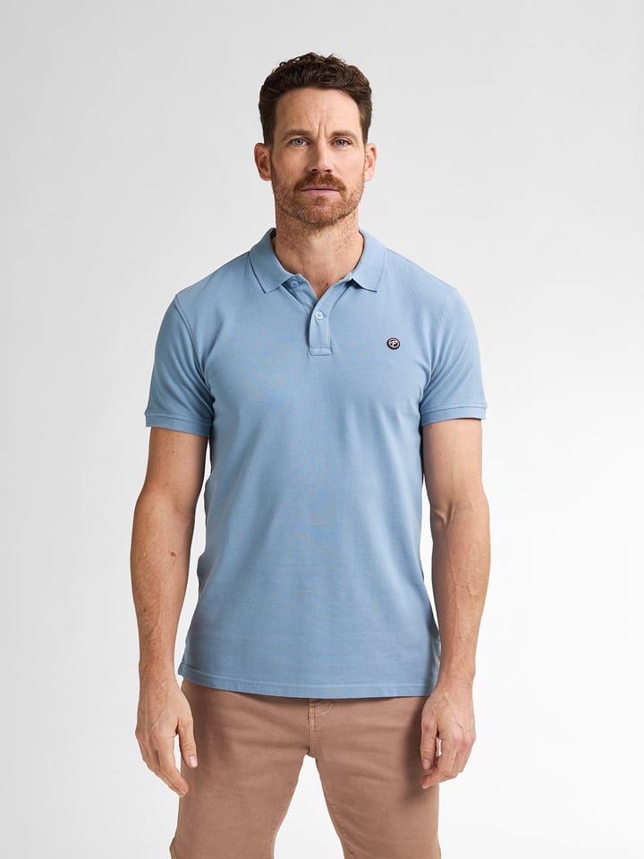 Poloshirt in Hellblau