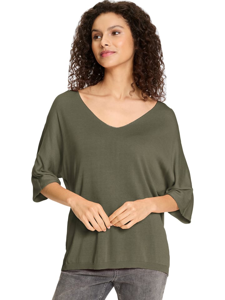 Sweter w kolorze khaki