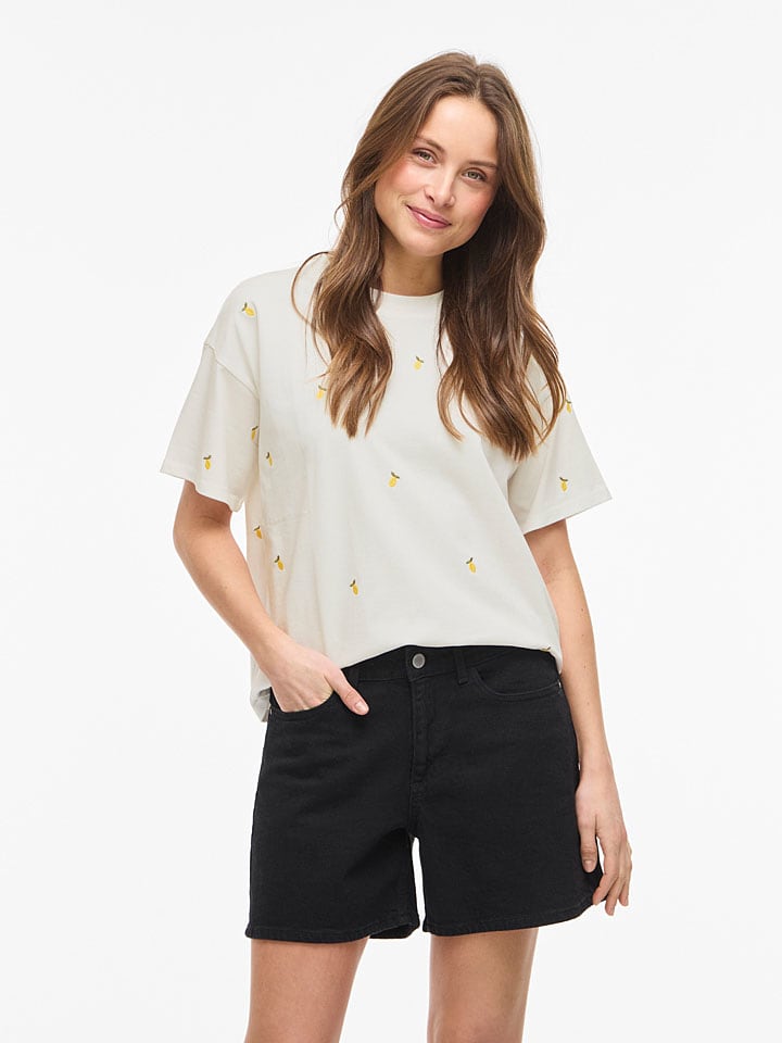 Shirt wit