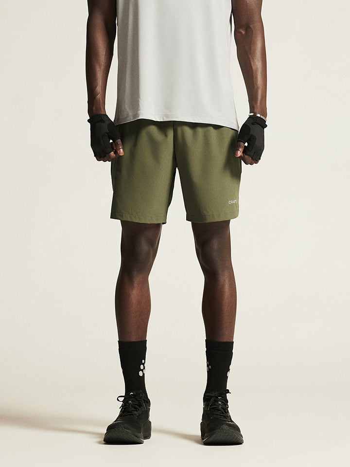 Trainingsshort "Adv Essence" kaki