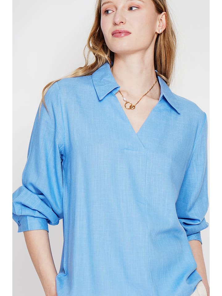Leinen-Bluse in Hellblau