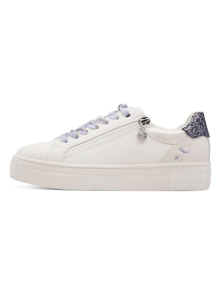 Sneakers in Weiß