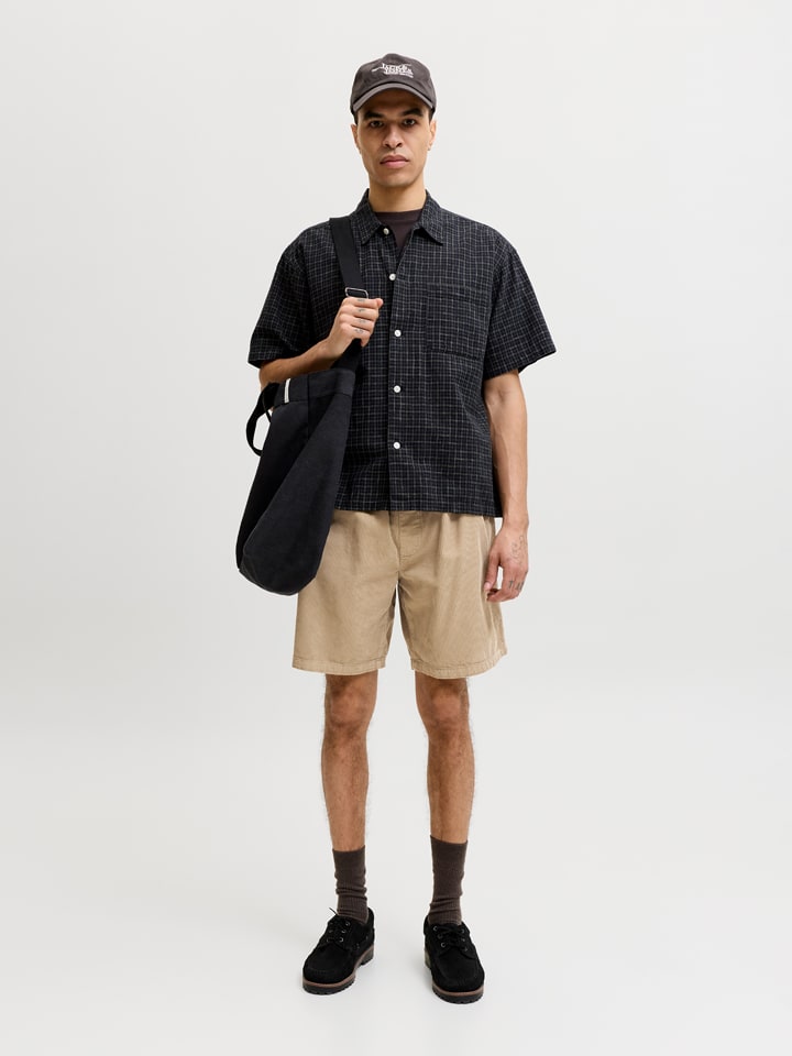 Cordbermudas "Bill" in Beige
