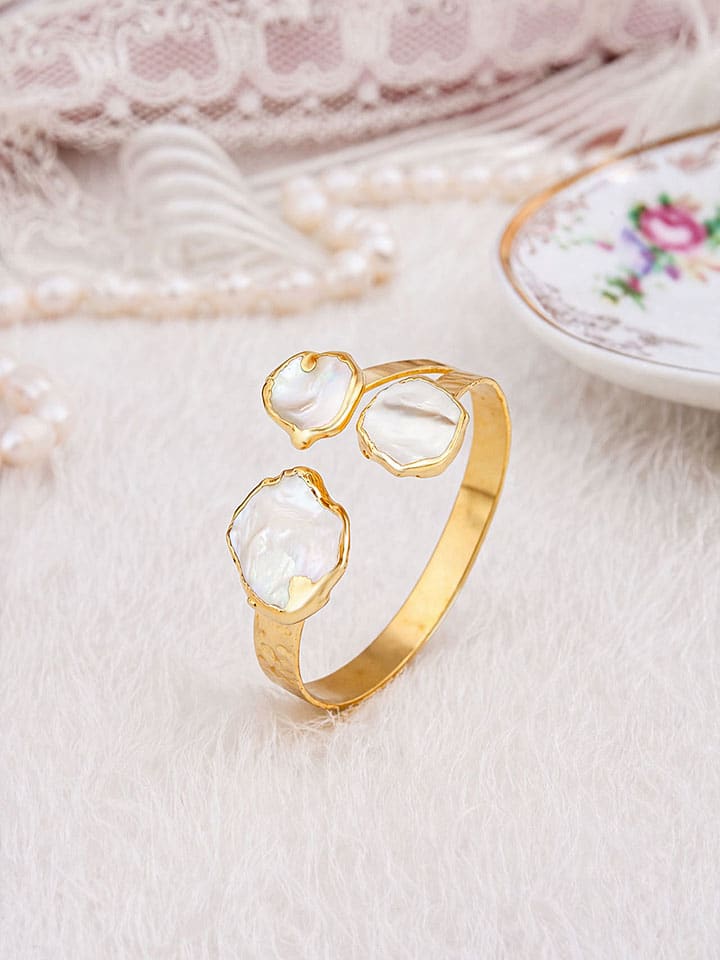 Vergulde armband met parels