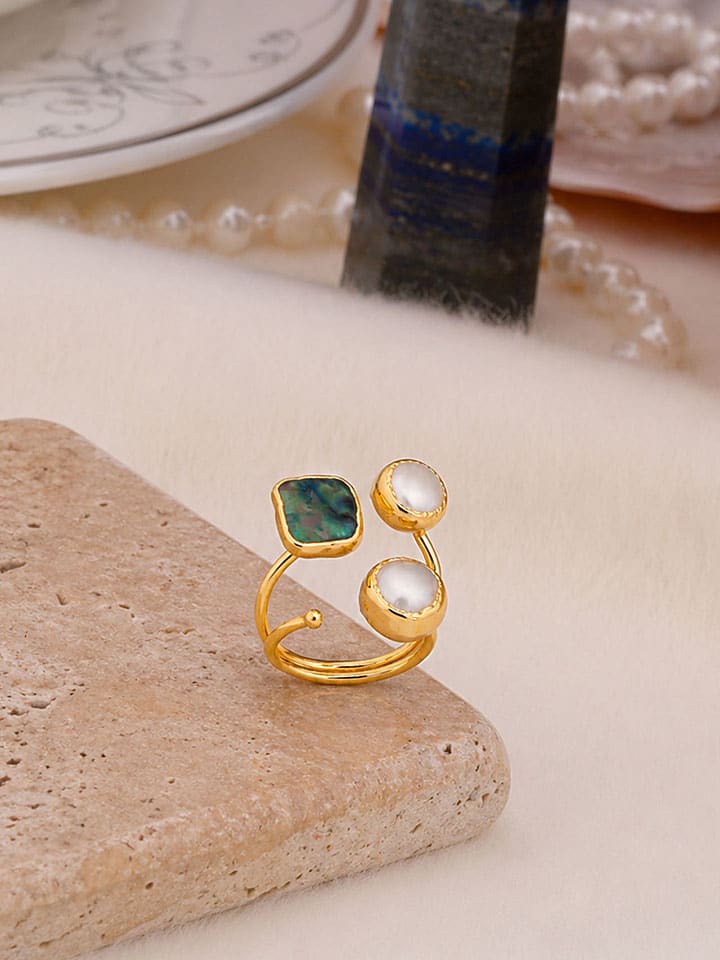 Vergold. Ring mit Perlen