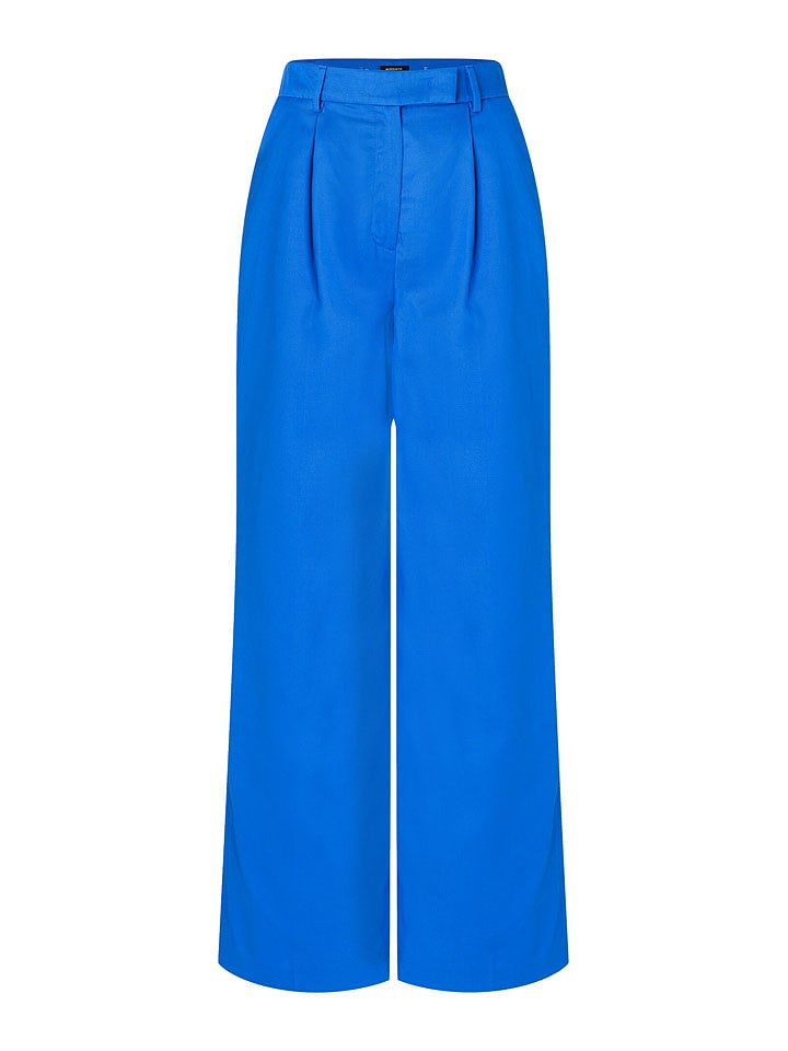 Hose in Blau