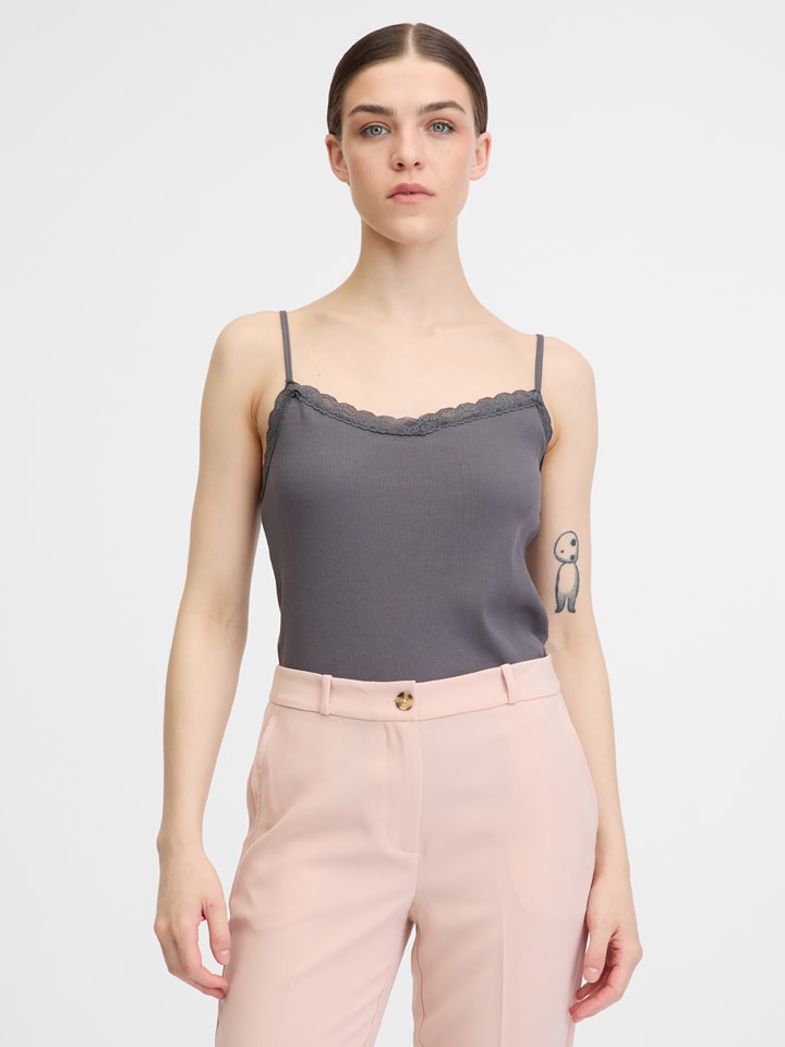 Top in Grau